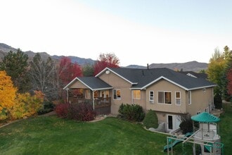 Building Photo - Beautiful home with 3 car garage and oversized covered deck.