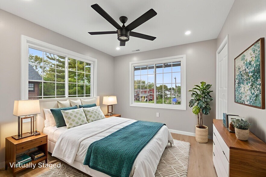 Building Photo - 1123-1125 S Ohio Ave