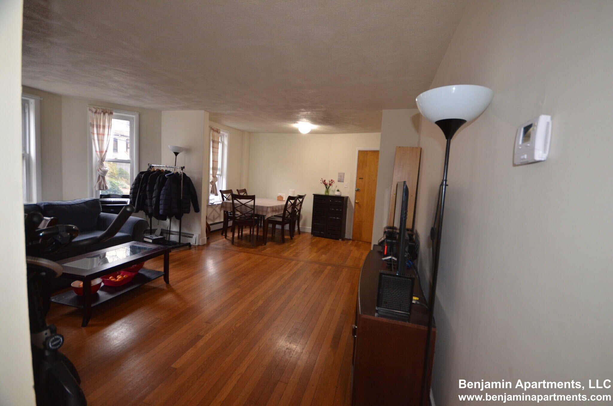 Building Photo - 316 Tappan St