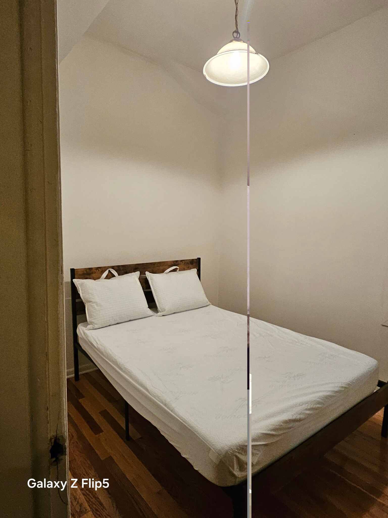 2nd Bedroom - 2417 W Warren Blvd