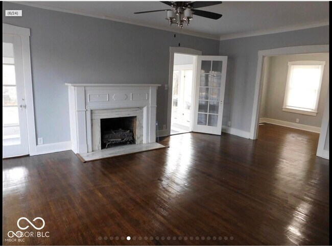 Building Photo - 3158 E Fall Creek Pkwy N Dr