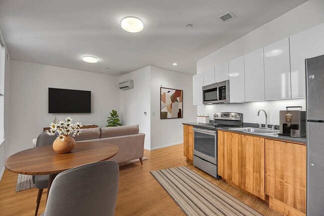 Building Photo - The Emery Apartments