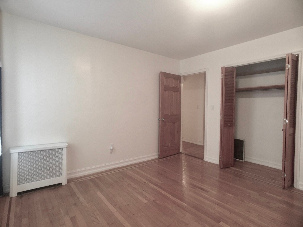 Building Photo - 183 Pinehurst Ave