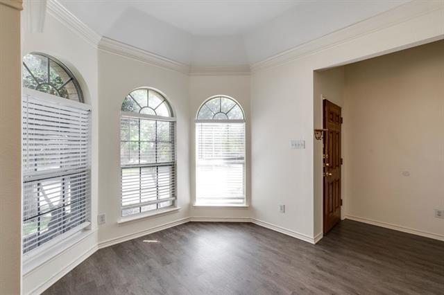 Building Photo - 1316 Lochness Dr