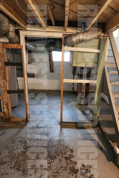 Building Photo - 2611 Marcella Ave