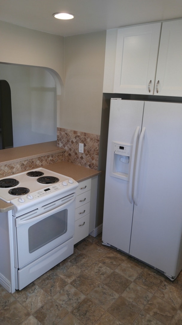 Building Photo - Available soon!! Newly Renovated Shadle Di...