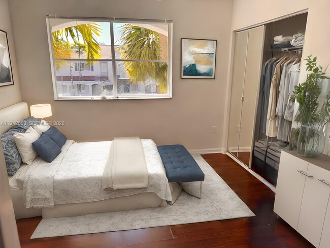 Building Photo - 2610 SW 83rd Ave