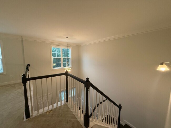 Building Photo - 1123 Augustine Heights Dr