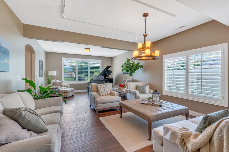 Building Photo - 758 W 375 N