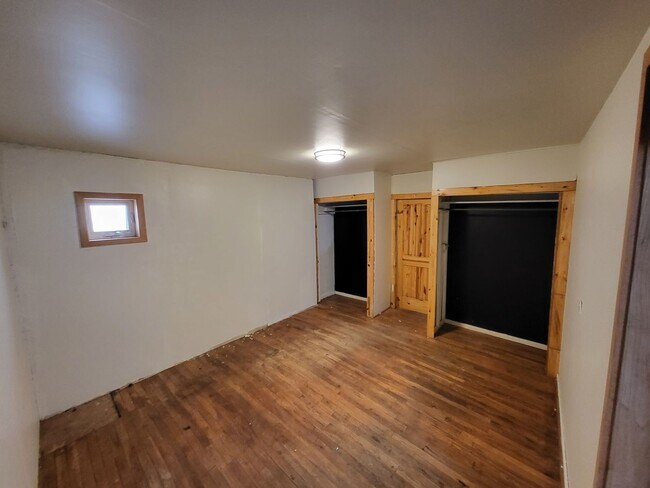 Building Photo - 210 N Elden St