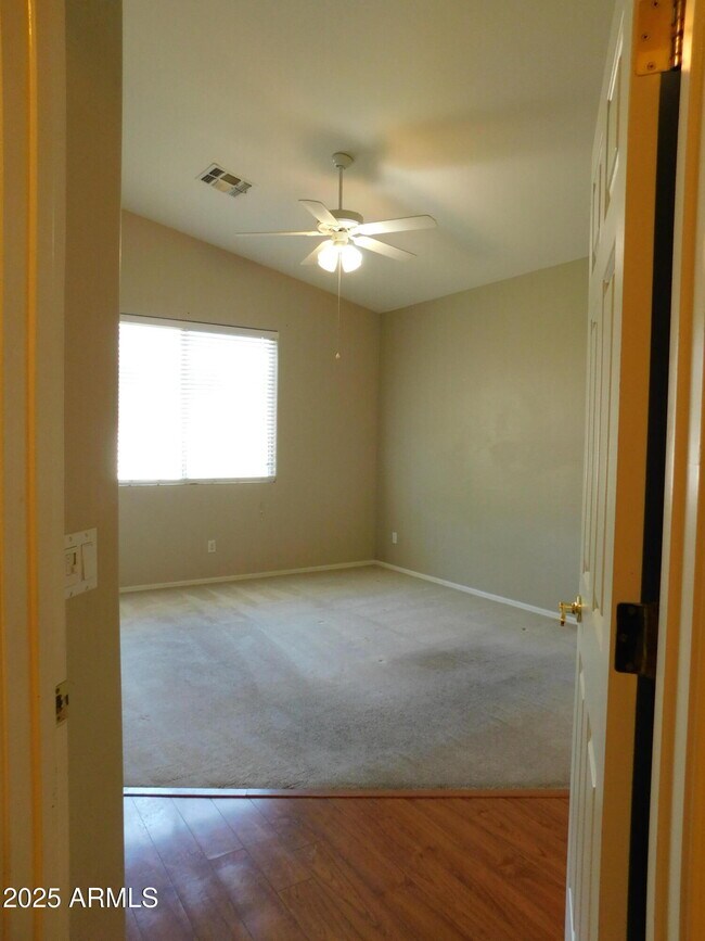 Building Photo - 2656 E Sherri Dr