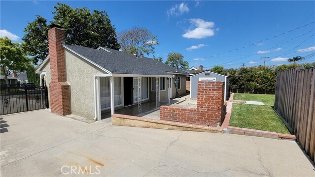 Building Photo - 14107 Putnam St