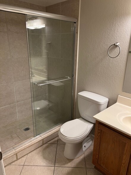 Building Photo - 8625 E Belleview Pl