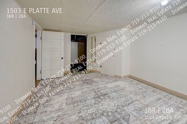 Building Photo - 1503 E Platte Ave
