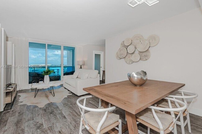 Building Photo - 2301 Collins Ave