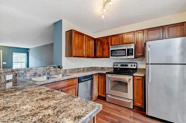 Building Photo - 6479 Walnut Fork Dr