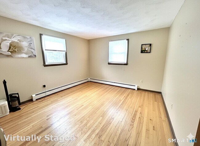 Building Photo - 24 Kellogg Rd