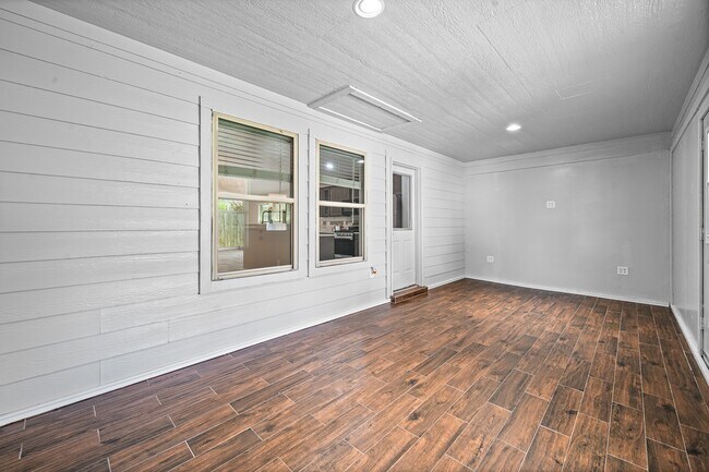 Building Photo - 21310 Cypress White Oak Dr