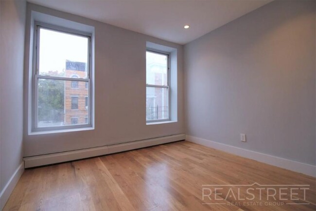 Building Photo - 1 bedroom in BROOKLYN NY 11216