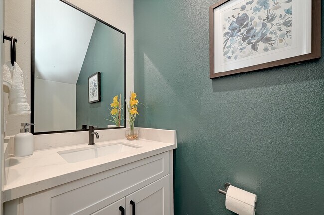 Building Photo - 2105 Sam Wilson St