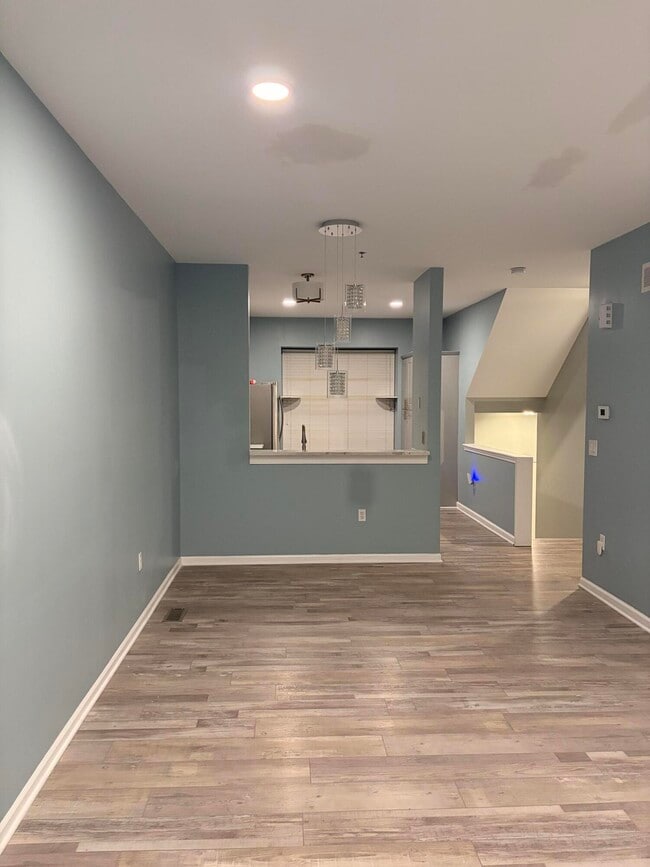 Building Photo - 25582 St James