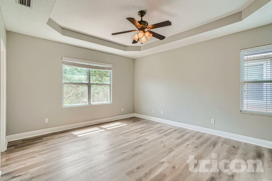 Building Photo - 7982 Camden Woods Dr