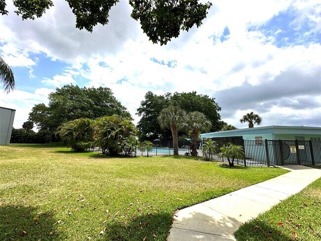 Building Photo - 9440 SW 8th St