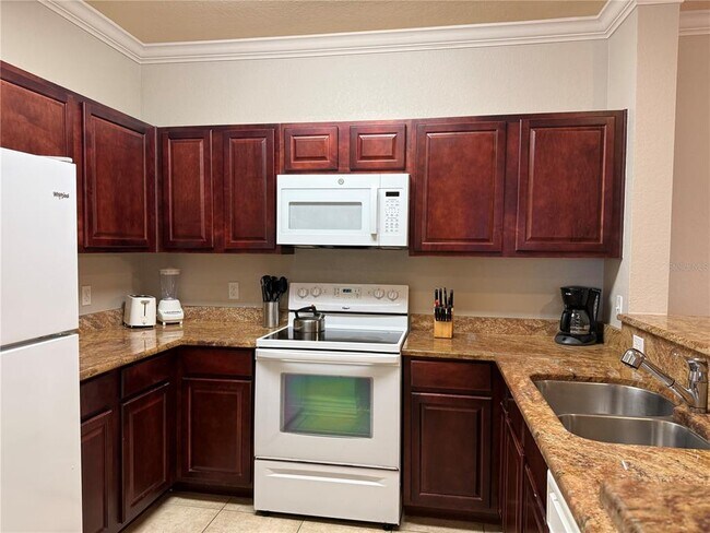 Building Photo - 1301 Tuscan Terrace
