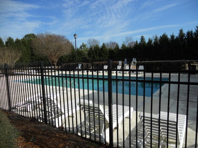 Building Photo - 226 Ryan Way