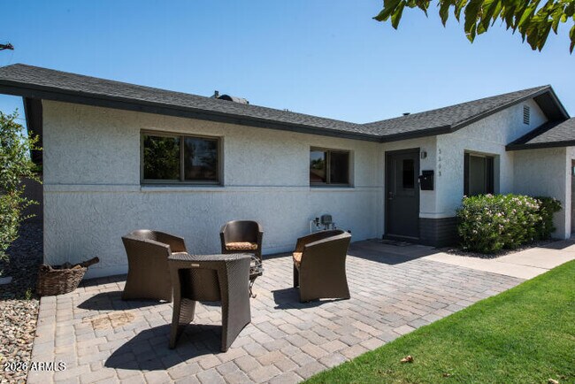 Building Photo - 2503 S Bonarden Ln