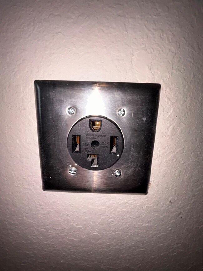 Building Photo - 22342 Clear Castle Dr