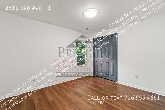 Building Photo - 2511 3rd Ave