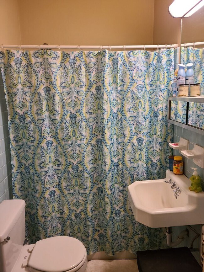 Building Photo - 436 Wrights Mill Rd