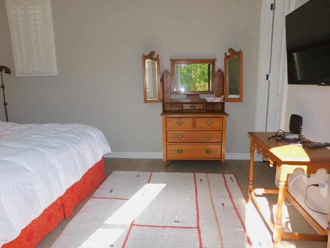 Building Photo - 7291 Range Vw Cir