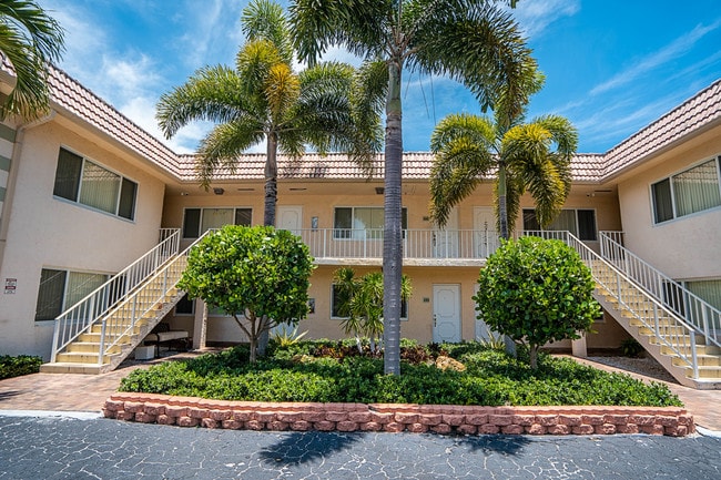 Building Photo - The Coco Palms
