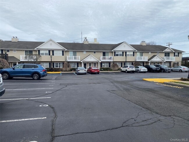 Building Photo - 7 Dominick Ct