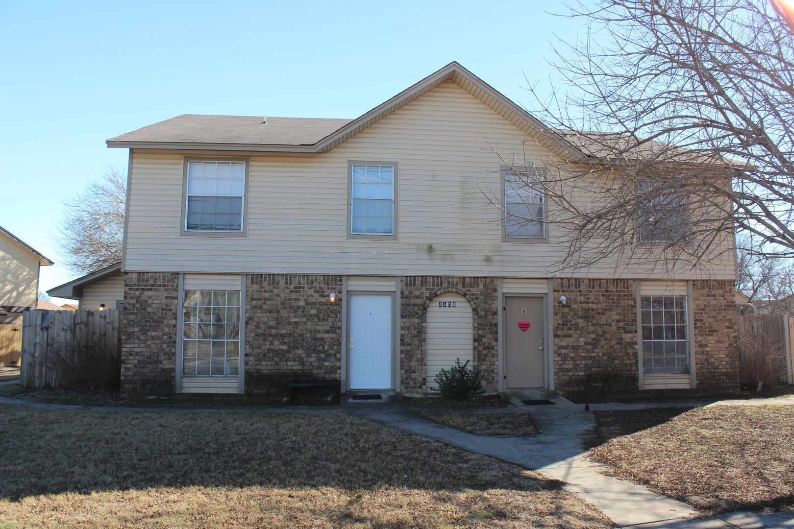 Building Photo - 4504 Chase Cir