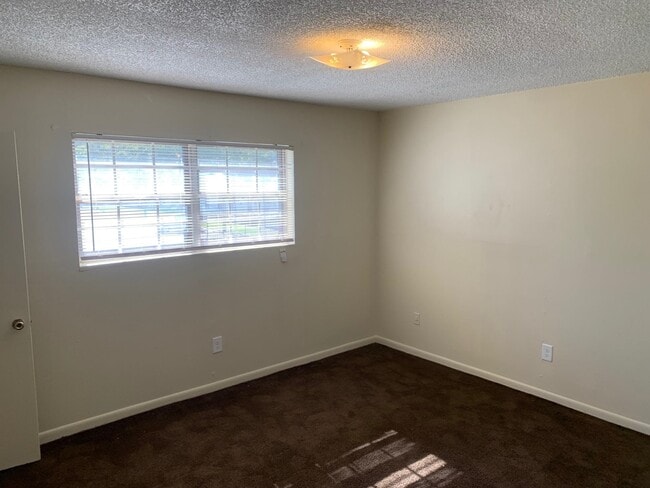 Building Photo - 3438 Spottswood Ave