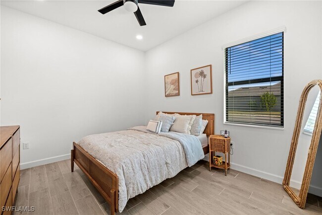 Building Photo - 10798 Timber Creek Dr