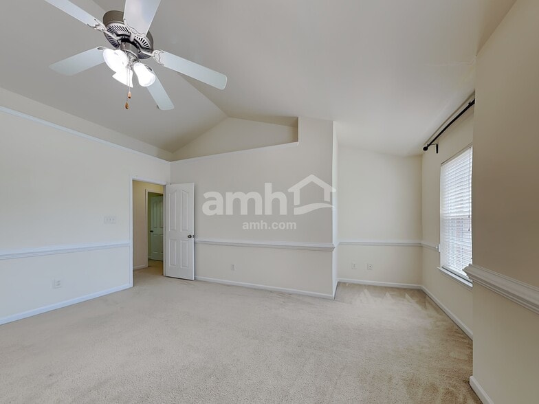 Building Photo - 3457 Lilliefield Ln
