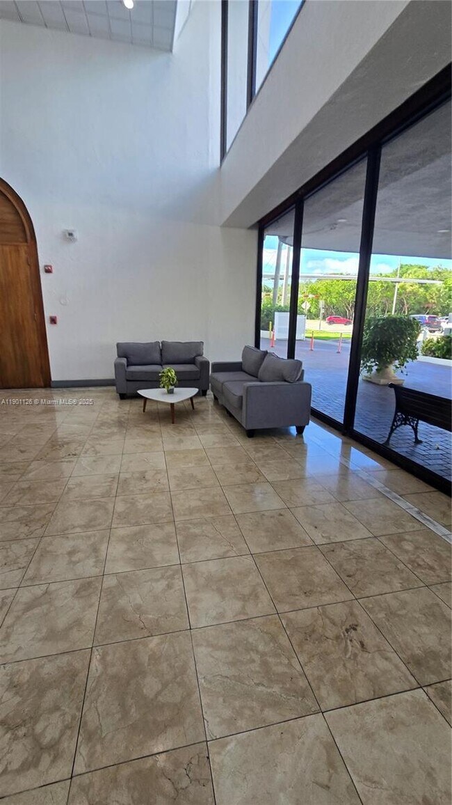 Building Photo - 13499 Biscayne Blvd