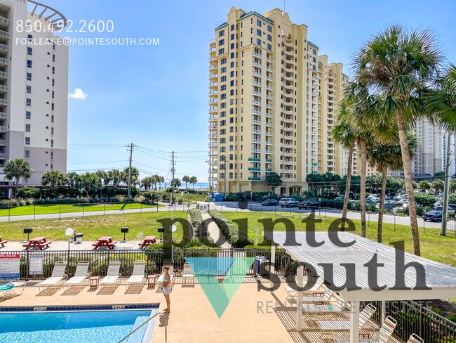 Building Photo - 13500 Sandy Key Dr