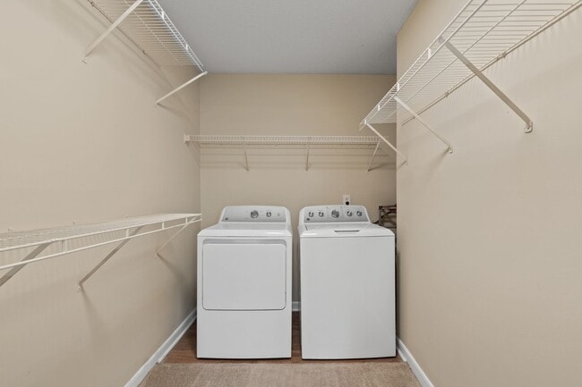 Building Photo - Available now—and easier to get into than a parking spot at the Beach! Rents always include high ...