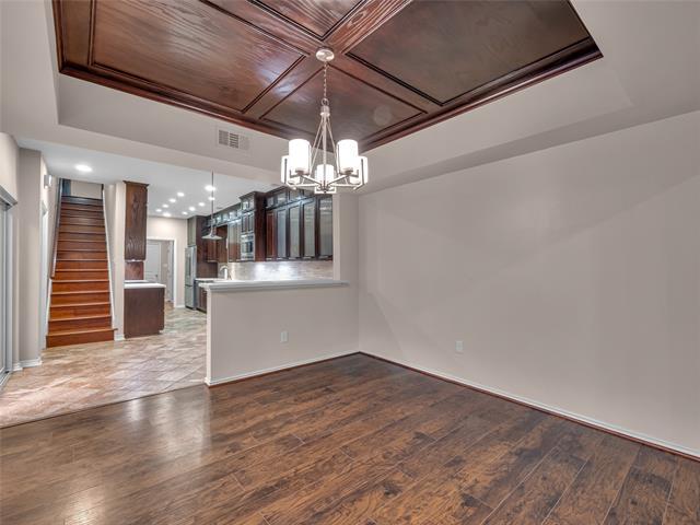 Building Photo - 6940 Clearhaven Dr