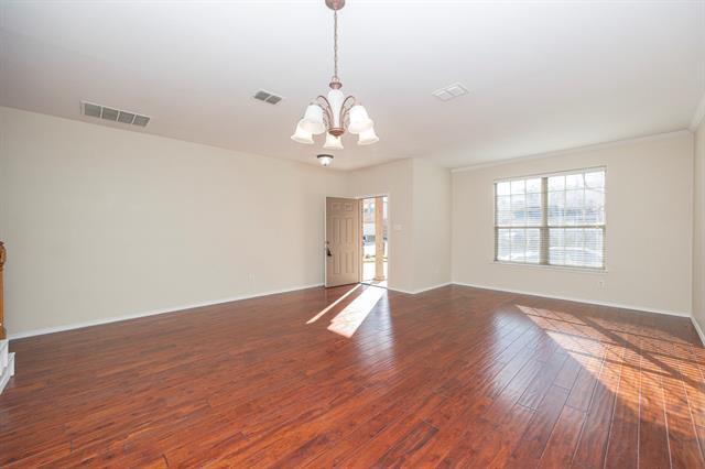 Building Photo - 5828 Pebble Ridge Dr