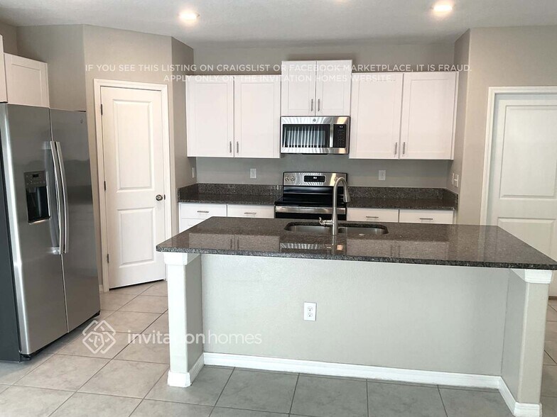 Building Photo - 11220 Riley Pines Cir