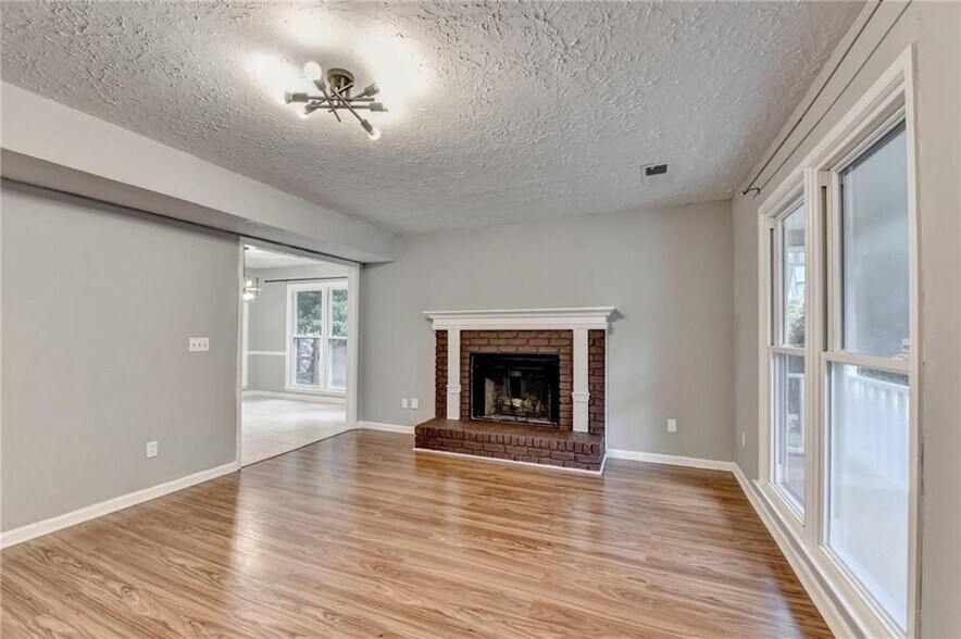 Building Photo - 1181 Izod Ct