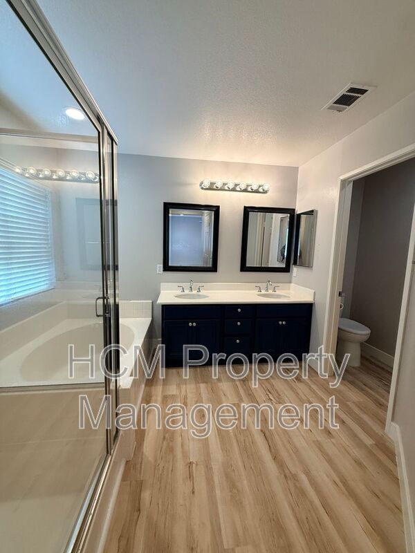 Building Photo - 75 Copper Leaf