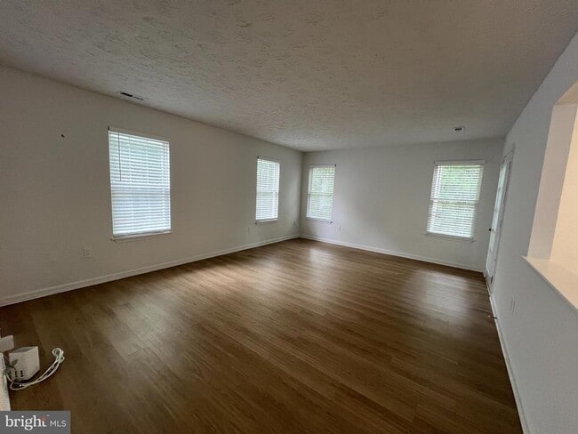 Building Photo - 6357 Goral Ct
