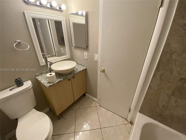 Building Photo - 3399 Foxcroft Rd